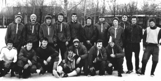 В. Болденко в&nbsp;составе &laquo;Вымпела&raquo; сезона 1983/84&nbsp;(верхний ряд, второй слева)