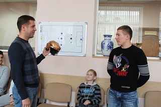 Виктор Яшин дважды удостаивался признания болельщиков (Фото Dvnovosti.ru)