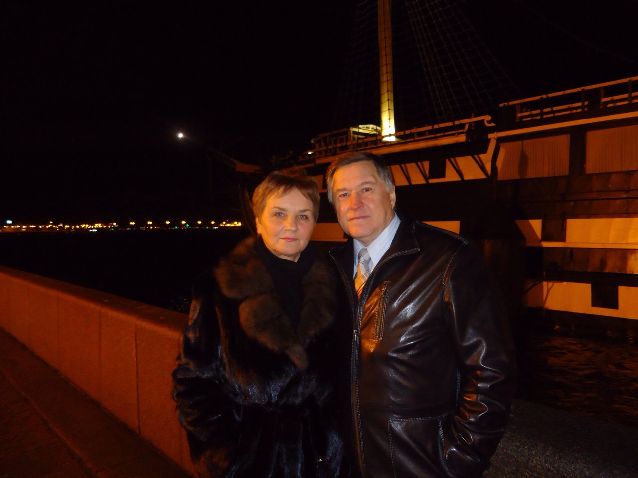 Вячеслав Павлович с супругой. Фото из семейного архива Шагалиных.